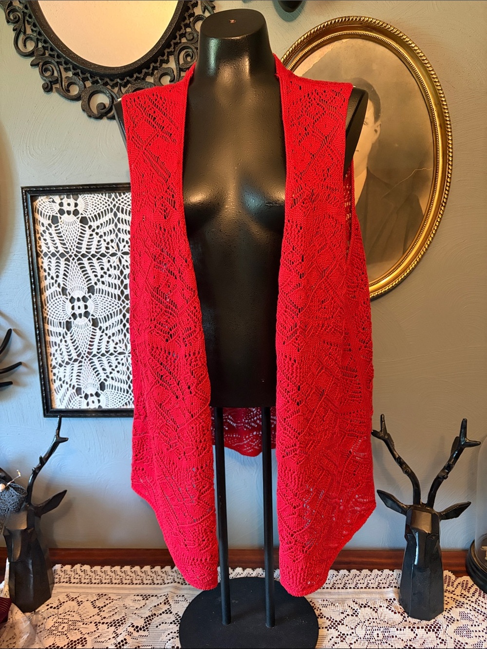 Open-Front Red Knit Vest - Women’s Lightweight Layer